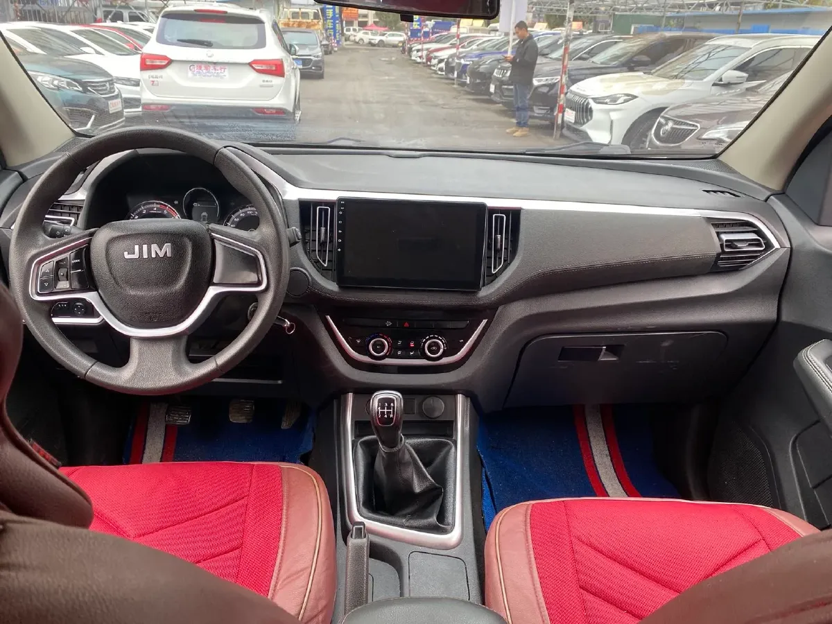 2020 JMC BaoDian 2.5T 140HP L4 5MT,autocango,china used car exporter,china ev exporter,chinese used car exporter,chinese used ev exporter