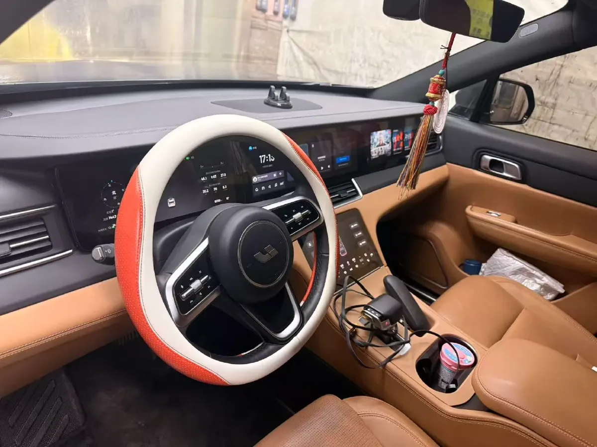 2021 Li ONE Range Extended 131HP REEV 40.5KWH,autocango,china used car exporter,china ev exporter,chinese used car exporter,chinese used ev exporter