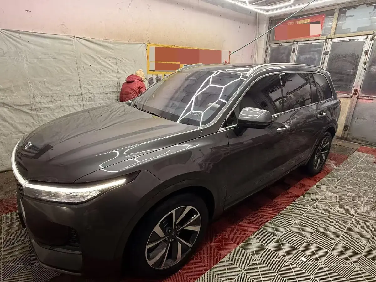 2021 Li ONE Range Extended 131HP REEV 40.5KWH