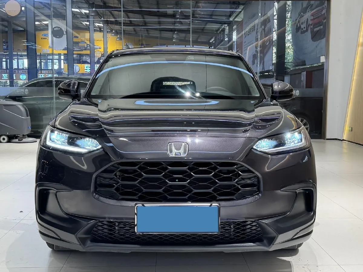 2022 Honda ZR-V 1.5T 182HP L4 CVT,autocango,china used car exporter,china ev exporter,chinese used car exporter,chinese used ev exporter