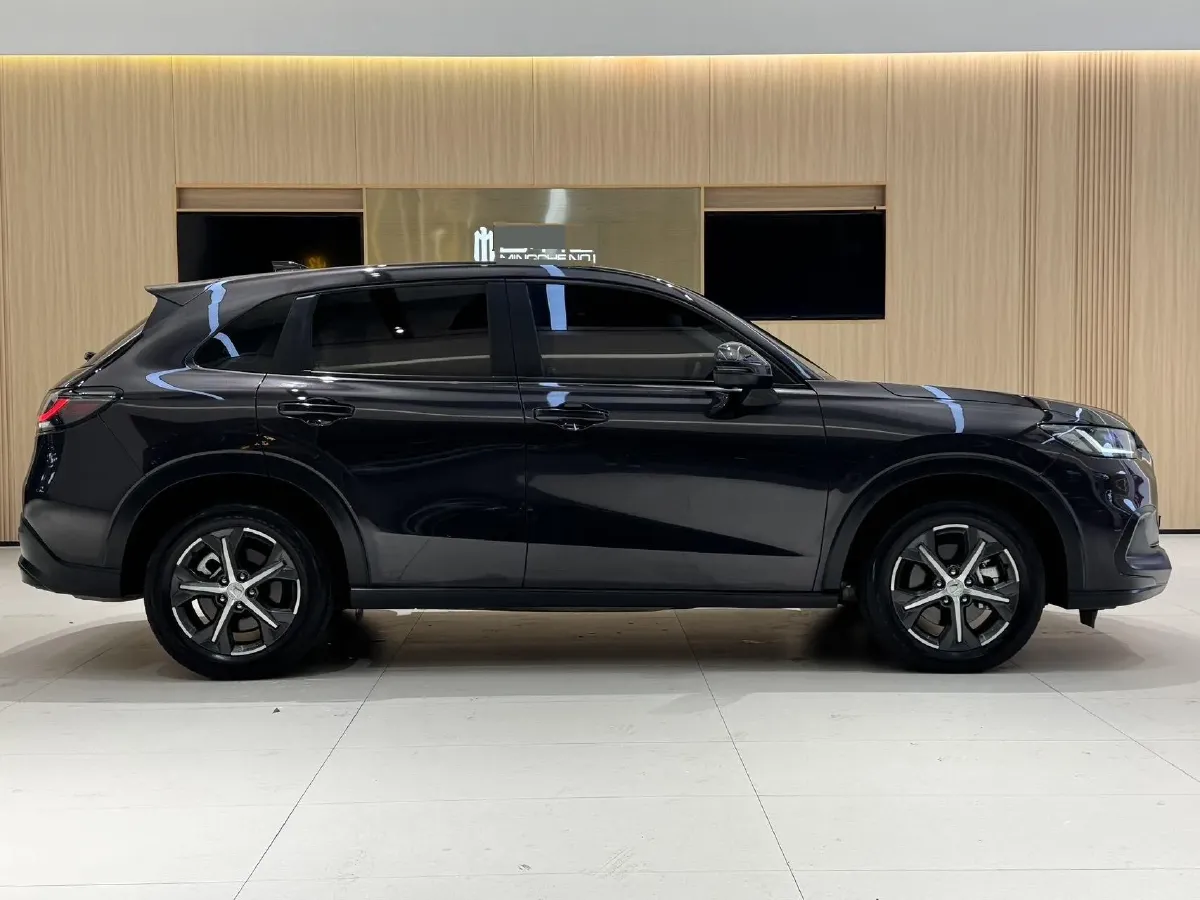 2022 Honda ZR-V 1.5T 182HP L4 CVT,autocango,china used car exporter,china ev exporter,chinese used car exporter,chinese used ev exporter