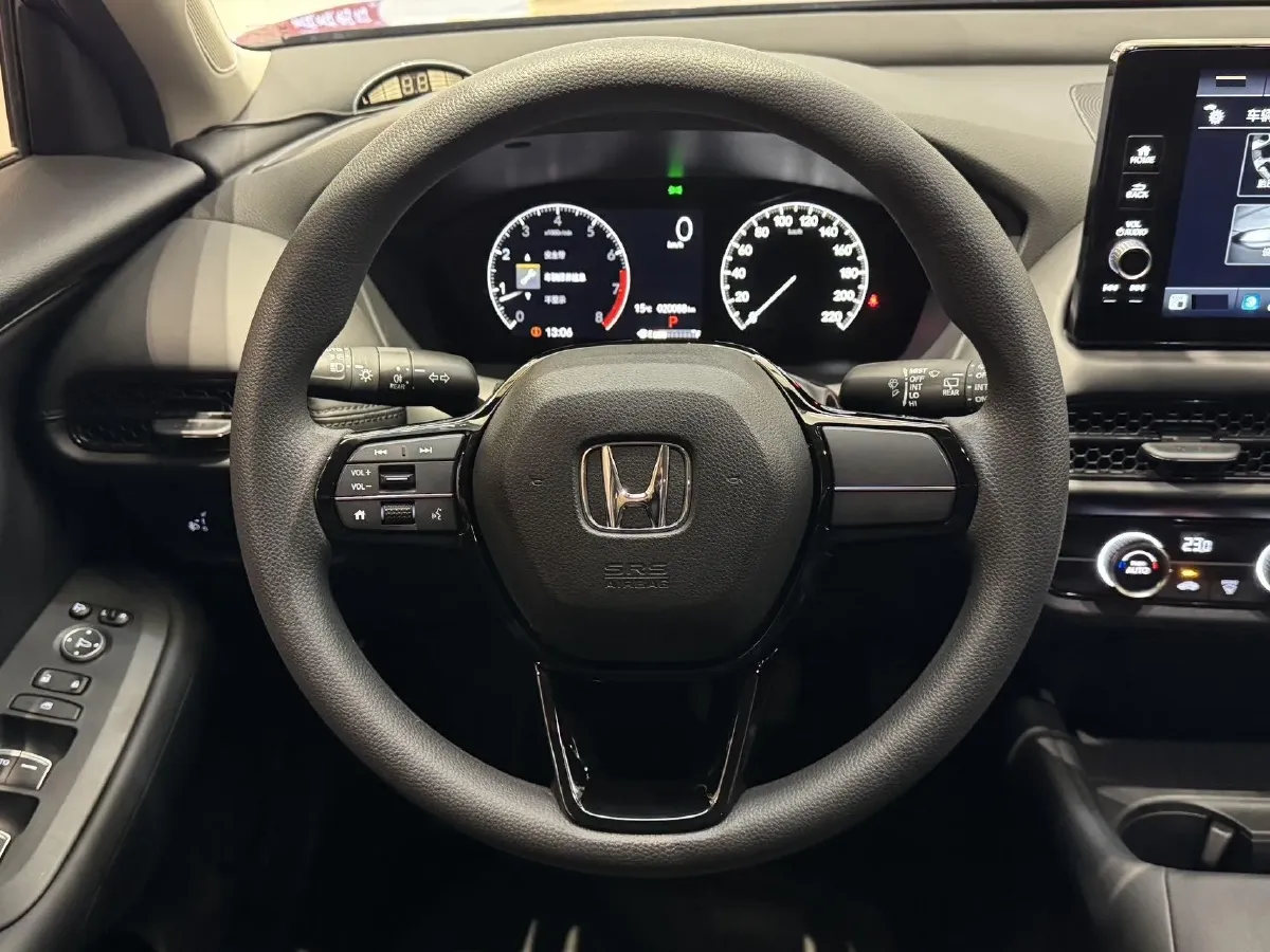 2022 Honda ZR-V 1.5T 182HP L4 CVT,autocango,china used car exporter,china ev exporter,chinese used car exporter,chinese used ev exporter