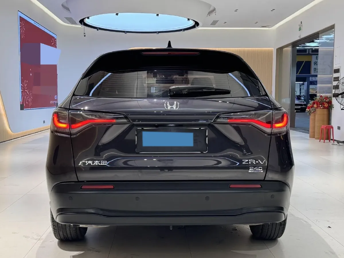 2022 Honda ZR-V 1.5T 182HP L4 CVT,autocango,china used car exporter,china ev exporter,chinese used car exporter,chinese used ev exporter