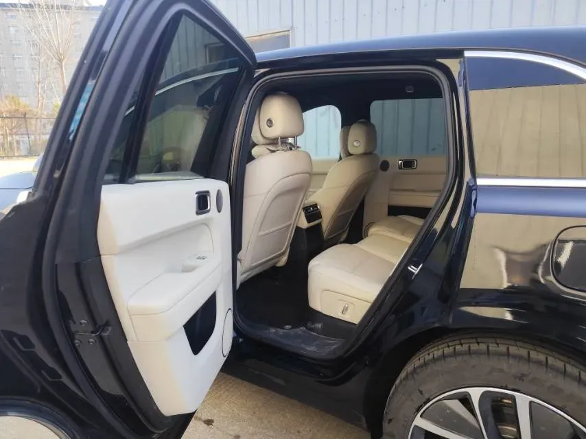 2024 Li L6 Range Extended 154HP L4 REEV 36.8KWH,autocango,china used car exporter,china ev exporter,chinese used car exporter,chinese used ev exporter