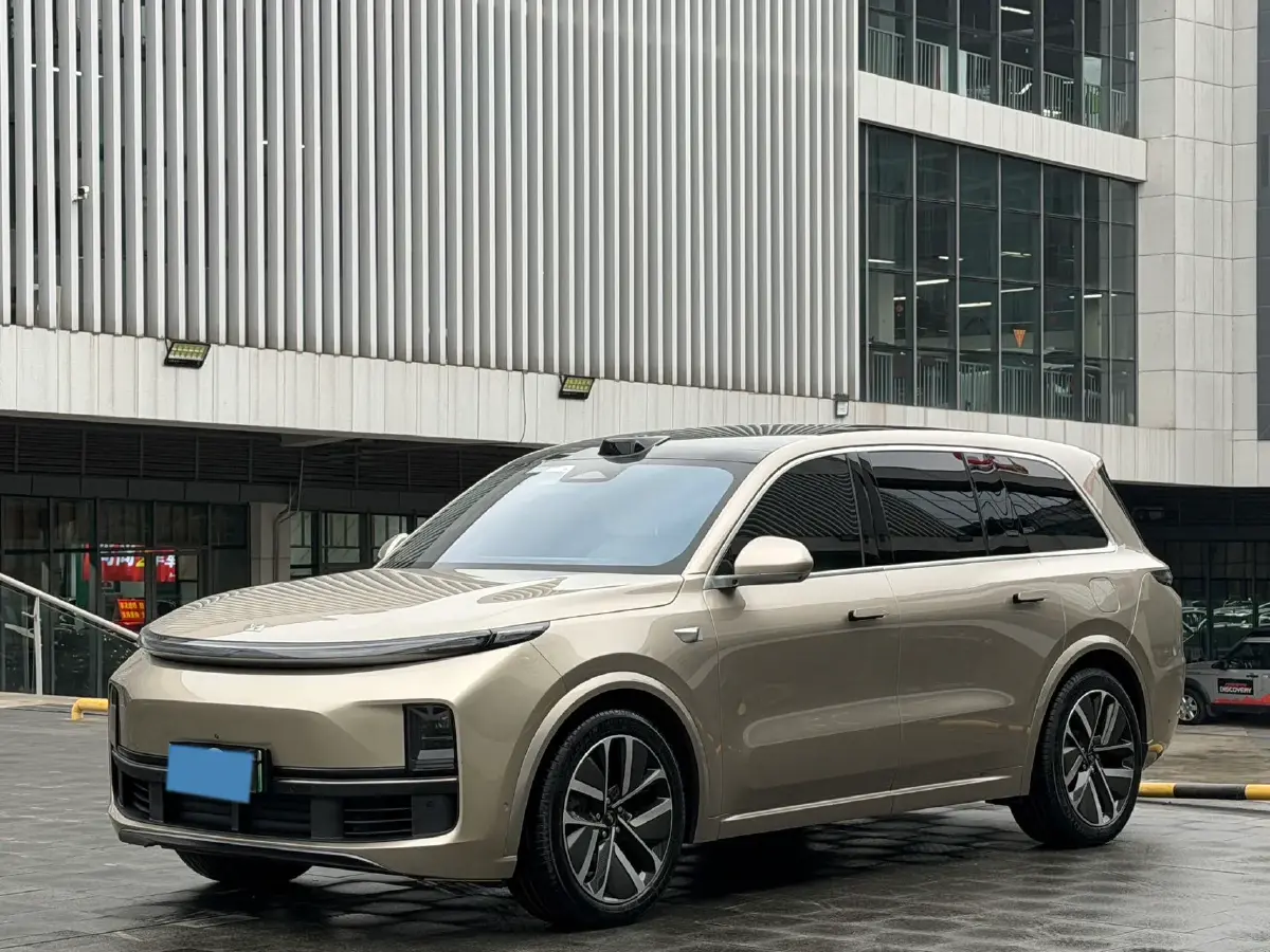 2022 Li L9 Range Extended 154HP REEV 42.6KWH
