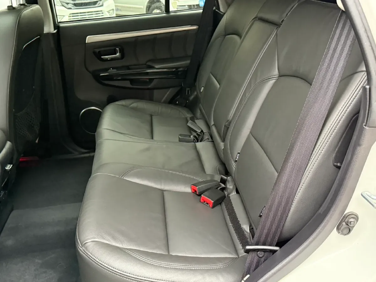 2018 Haval H5 Class 2.0T 150HP L4 6MT,autocango,china used car exporter,china ev exporter,chinese used car exporter,chinese used ev exporter