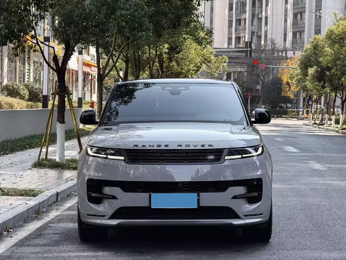 2024 Land Rover Range Rover Sport 3.0T 400HP L6 8AT,autocango,china used car exporter,china ev exporter,chinese used car exporter,chinese used ev exporter