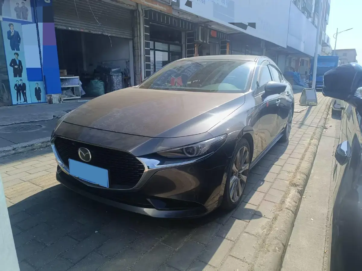 2021 Mazda 3 Axela 2.0L 158HP L4 6AT