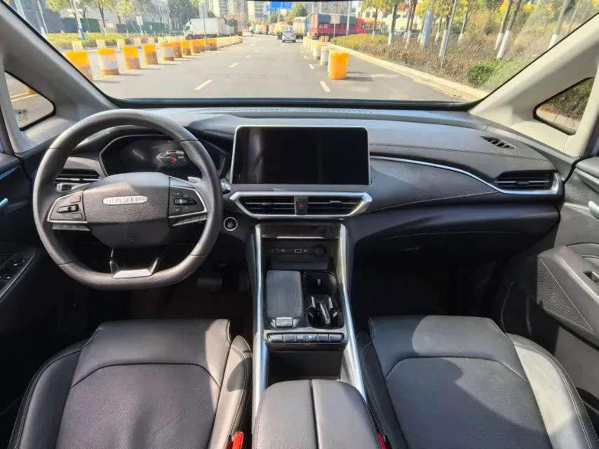 2022 MAXUS D60 1.5T 169HP L4 7DCT,autocango,china used car exporter,china ev exporter,chinese used car exporter,chinese used ev exporter