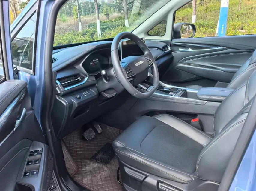 2022 MAXUS D60 1.5T 169HP L4 7DCT,autocango,china used car exporter,china ev exporter,chinese used car exporter,chinese used ev exporter