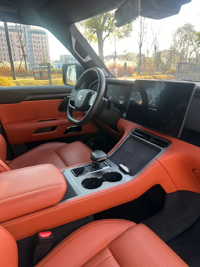 2024 ROX 01 1.5T 152HP L4 REEV 58.4KWH,autocango,china used car exporter,china ev exporter,chinese used car exporter,chinese used ev exporter