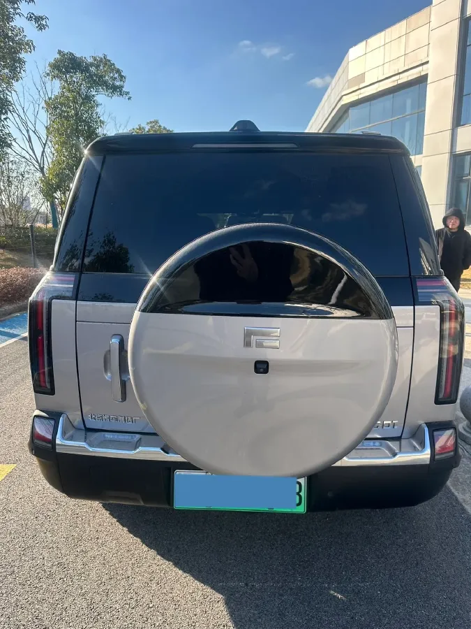 2024 ROX 01 1.5T 152HP L4 REEV 58.4KWH,autocango,china used car exporter,china ev exporter,chinese used car exporter,chinese used ev exporter