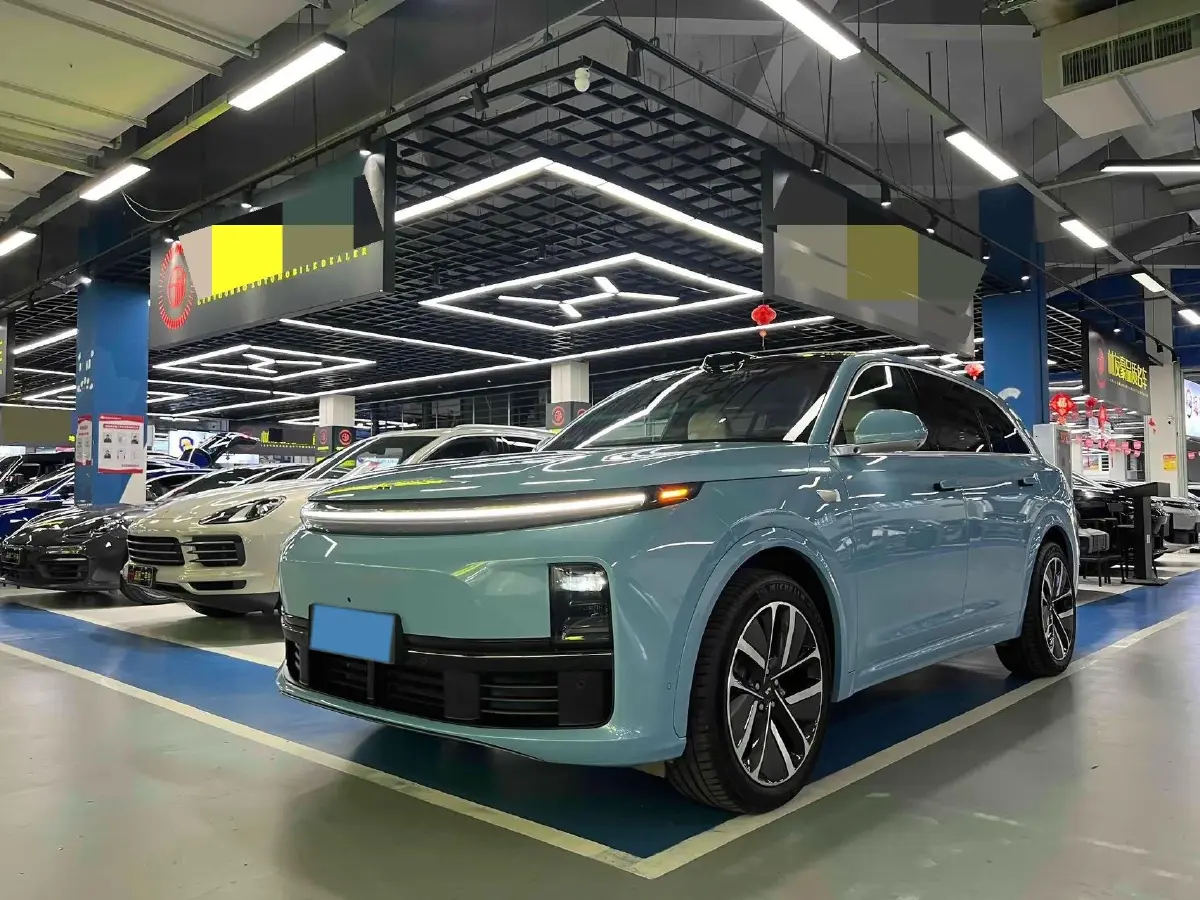 2024 Li L8 Range Extended 154HP REEV 52.3KWH