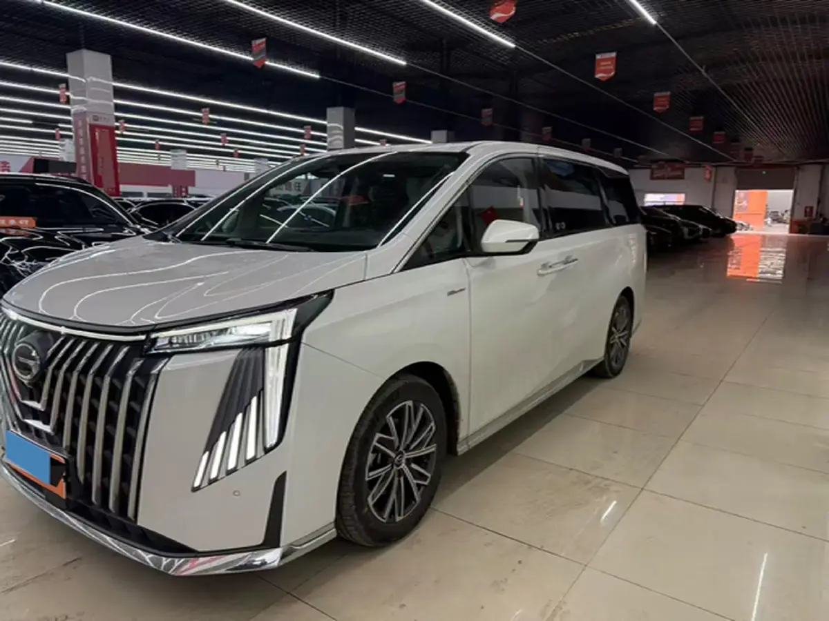 2023 GAC Trumpchi M8 2.0T 252HP L4 8AT