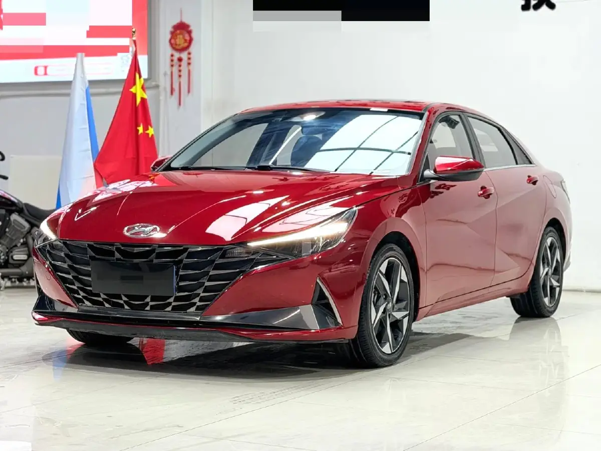 2022 Hyundai Elantra 1.5L 115HP L4 CVT