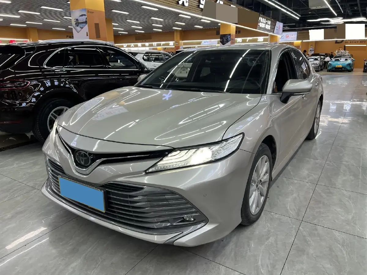 2019 Toyota Camry 2.0L 178HP L4 CVT