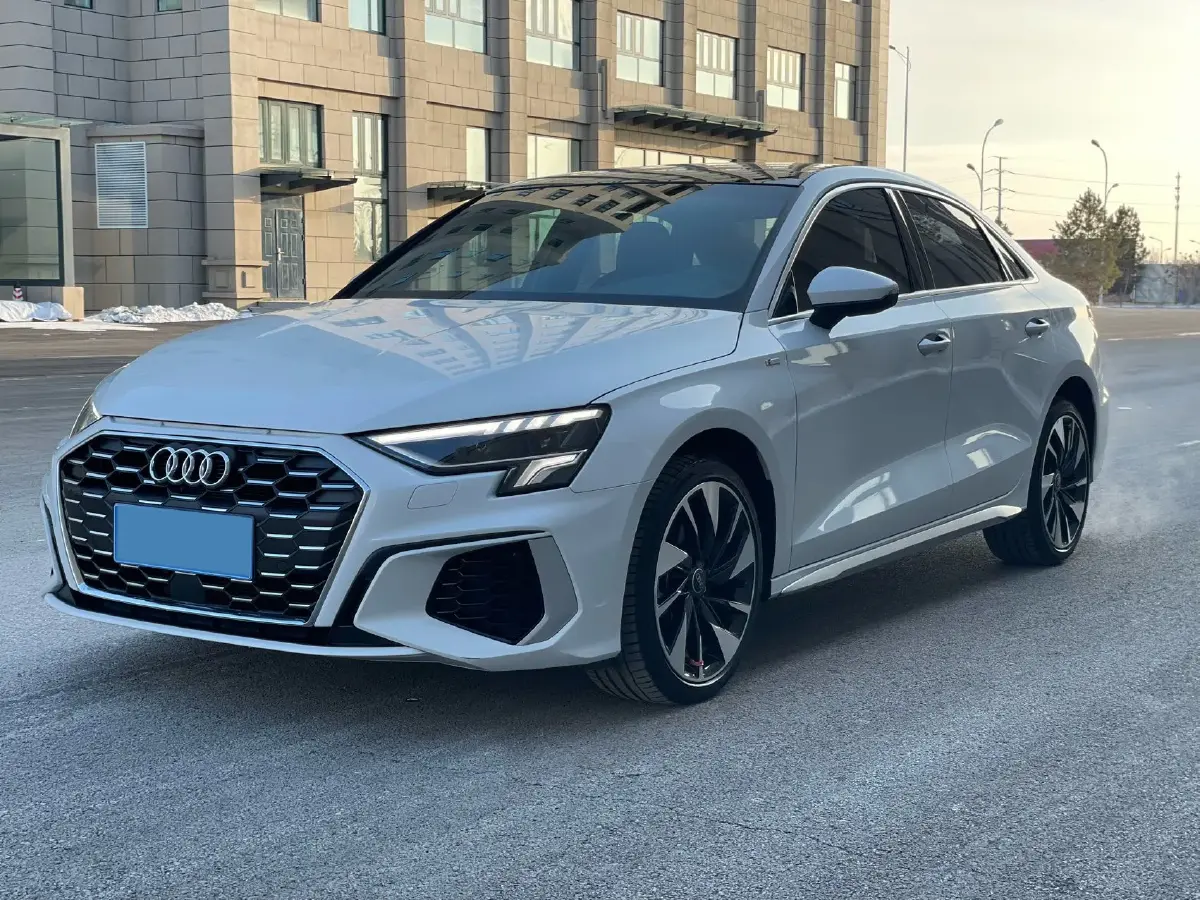 2023 Audi A3 1.4T 150HP L4 7DCT