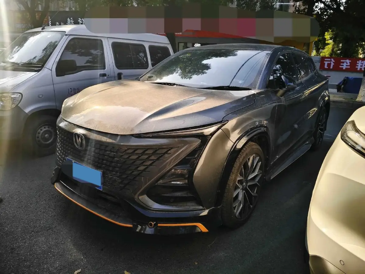 2022 ChangAn UNI-T 1.5T 188HP L4 7DCT