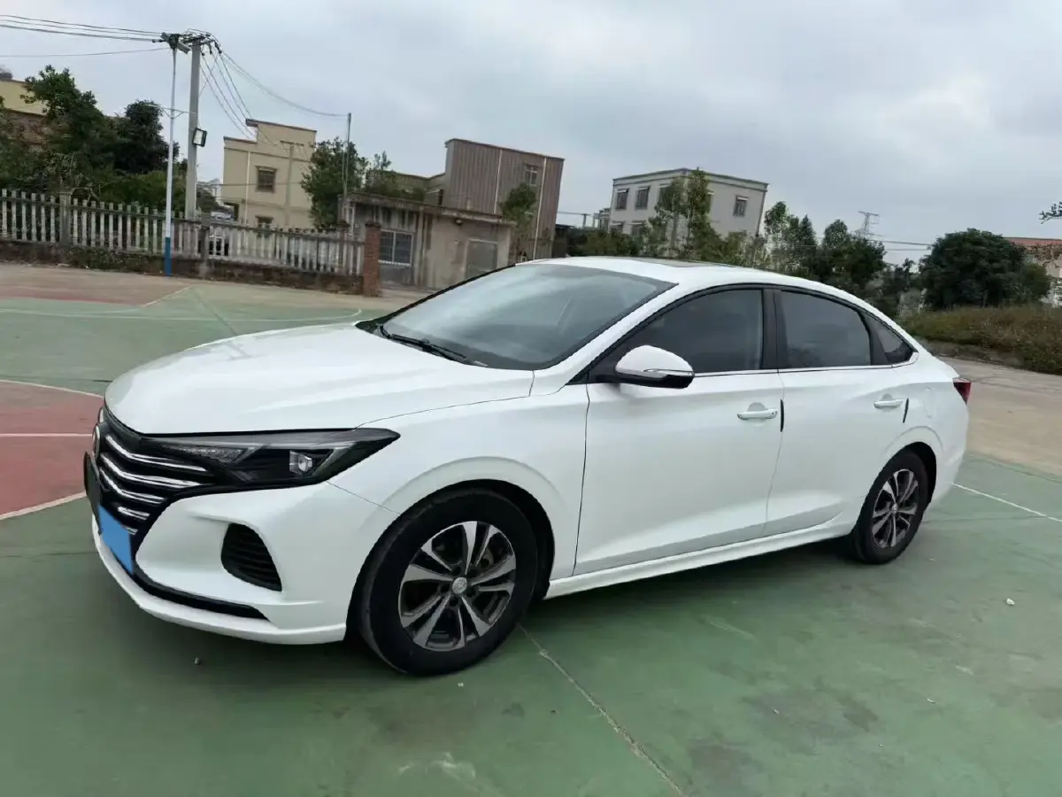 2022 ChangAn Eado 1.6L 128HP L4 CVT