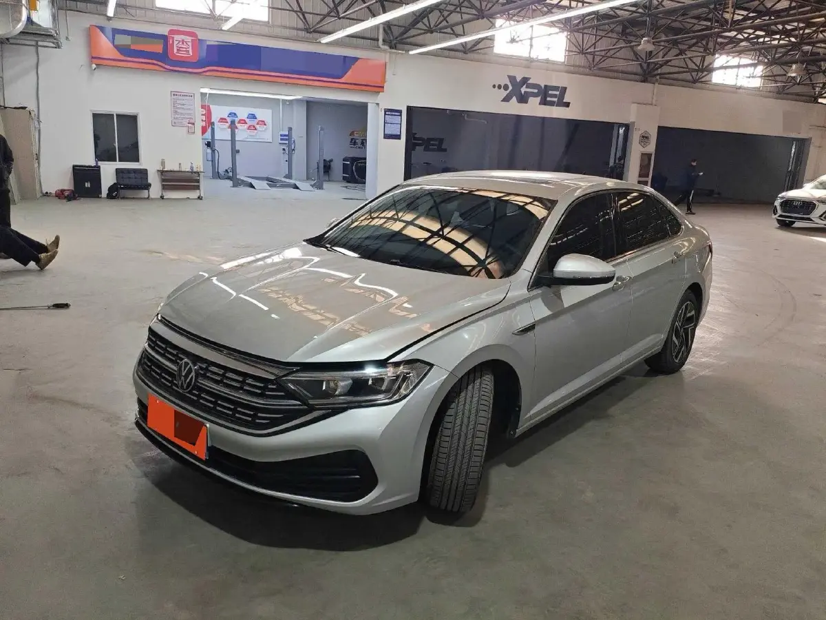 2023 Volkswagen Sagitar 1.4T 150HP L4 7DCT