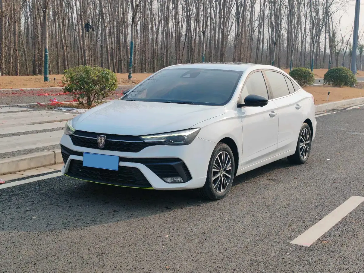 2021 Roewe i5 1.5L 120HP L4 CVT