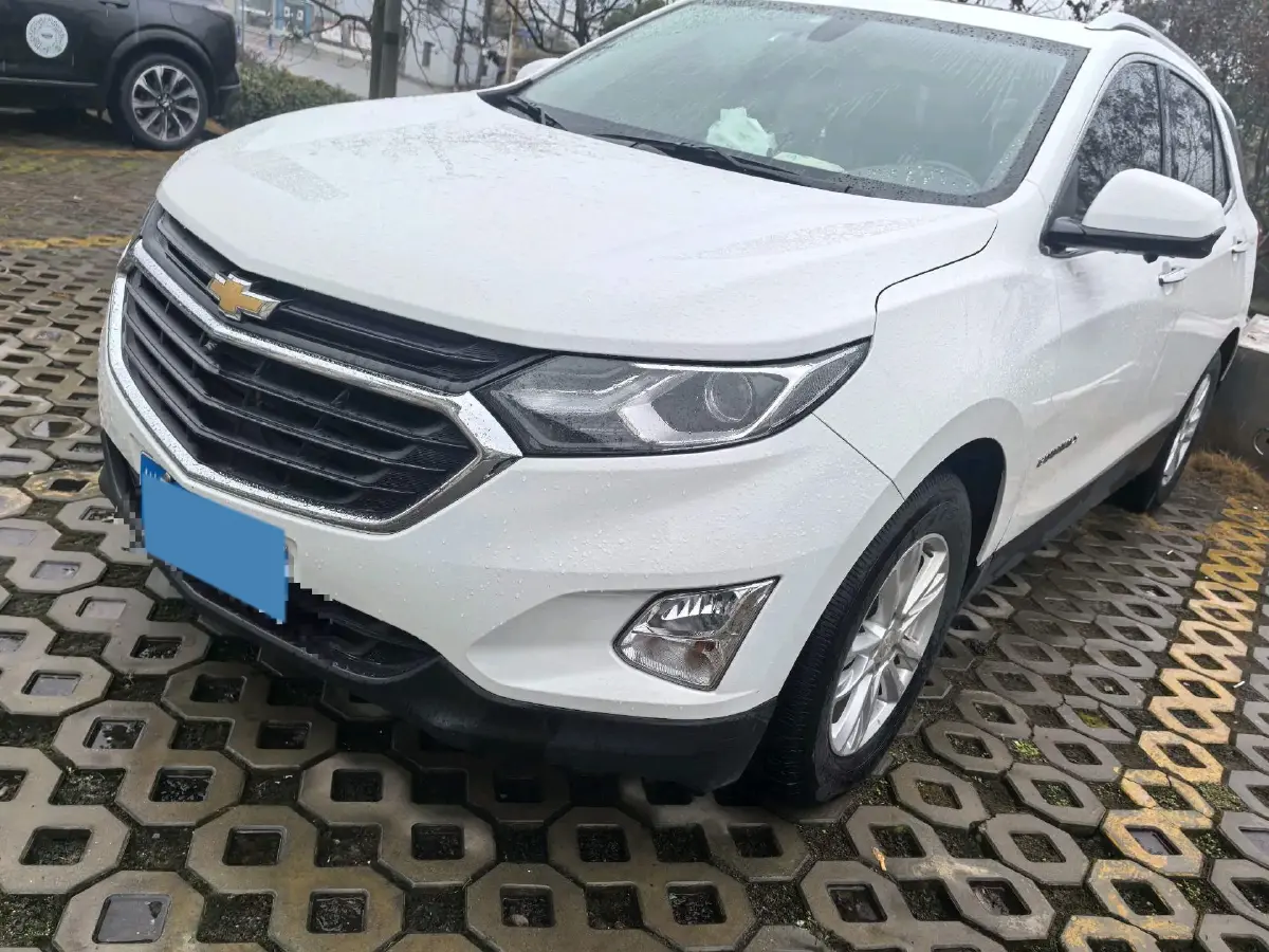 2018 Chevrolet Equinox 1.5T 180HP L4 6AT