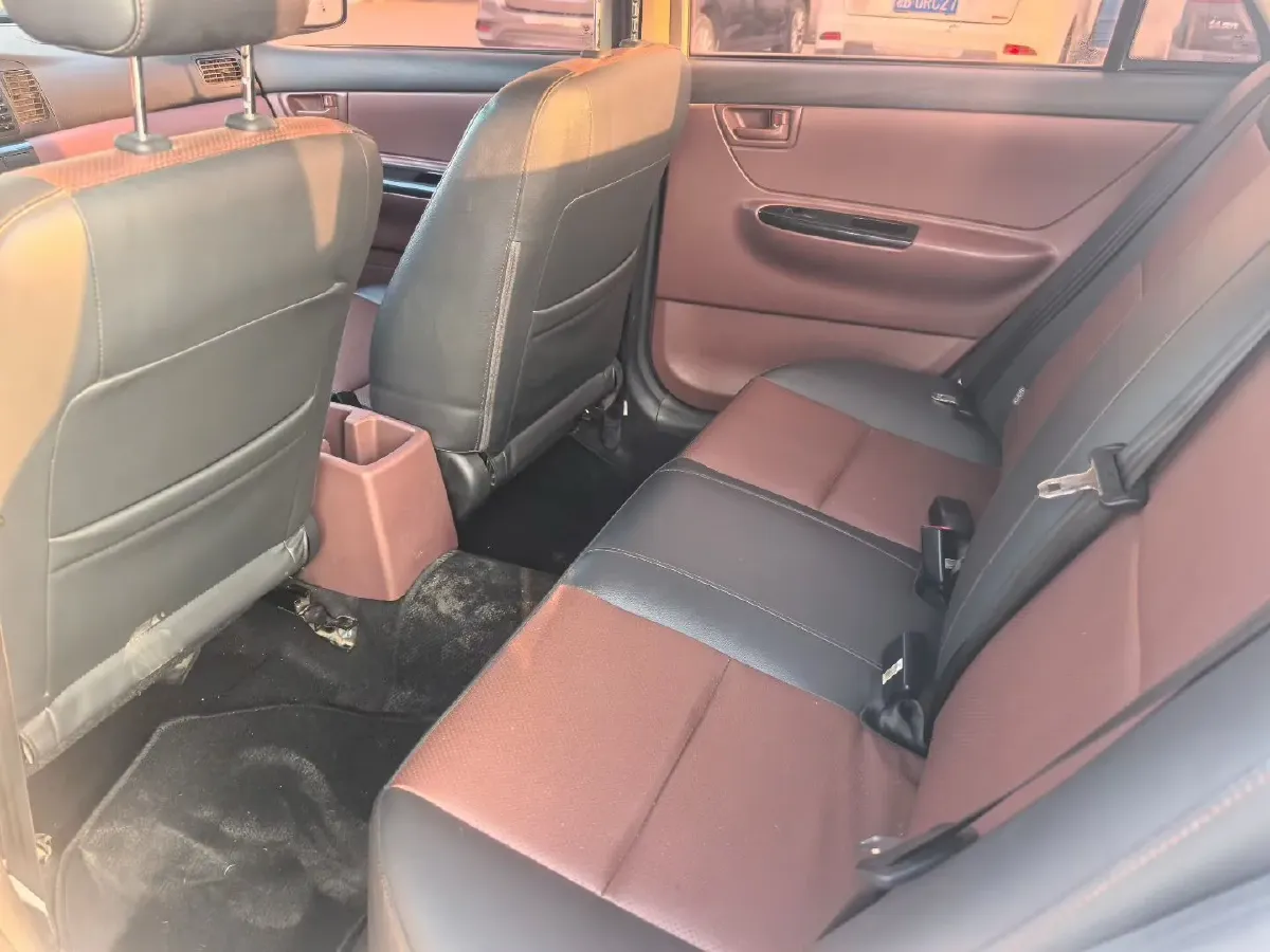 2013 FAW Vita V5 1.5L 102HP L4 5MT,autocango,china used car exporter,china ev exporter,chinese used car exporter,chinese used ev exporter