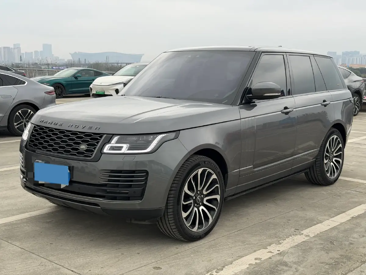 2018 Land Rover Range Rover Evoque 2.0T 241HP L4 9AT