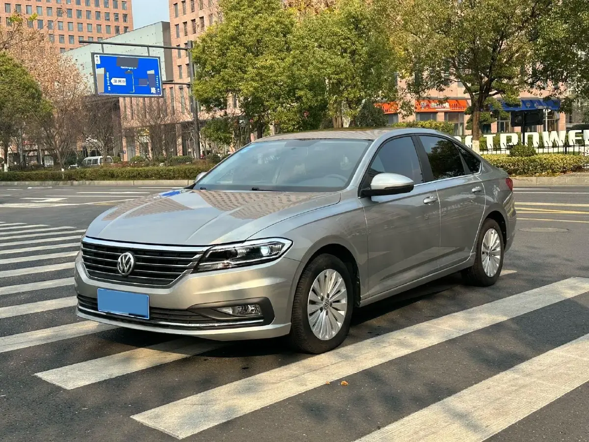 2019 Volkswagen Lavida 1.5L 113HP L4 6AT