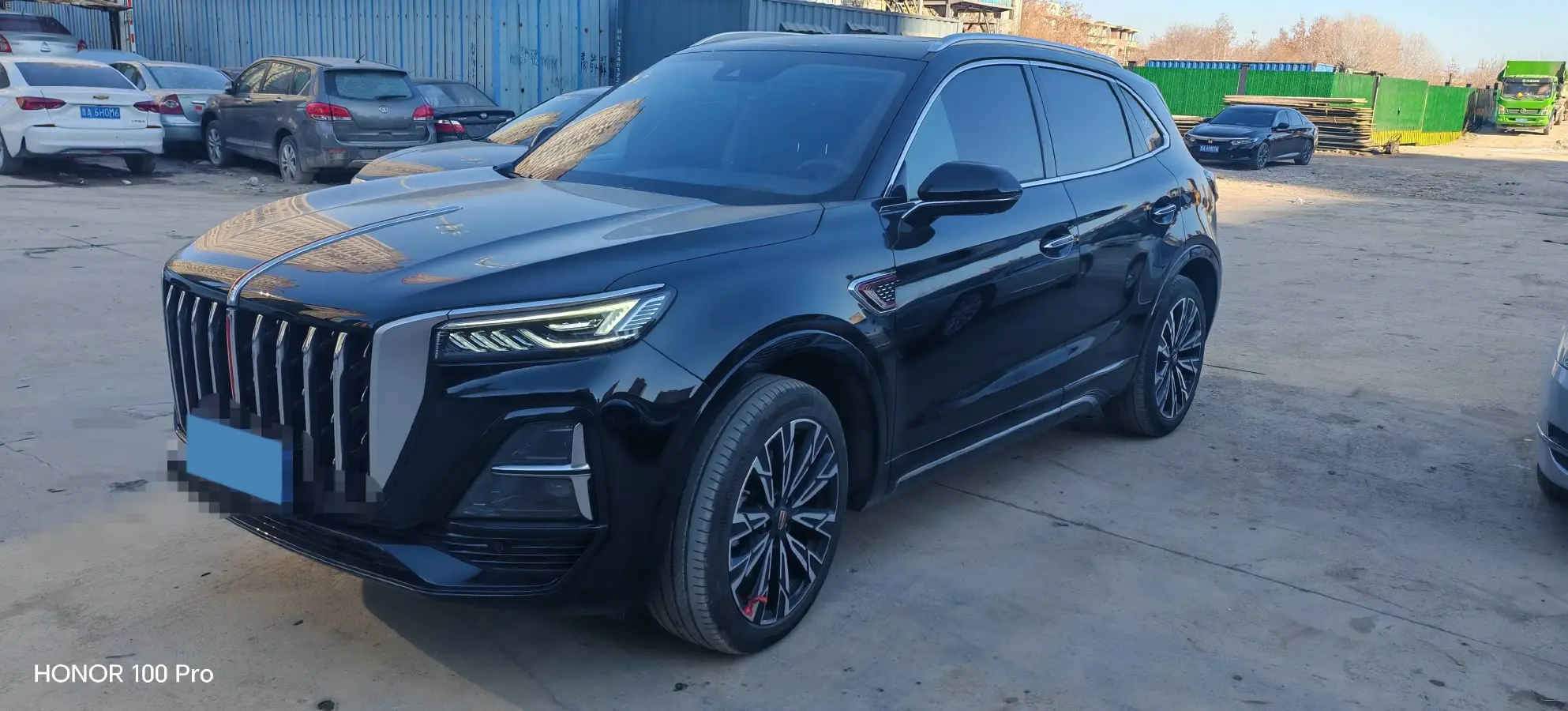 2025 HongQi HS5 2.0T 252HP L4 8AT