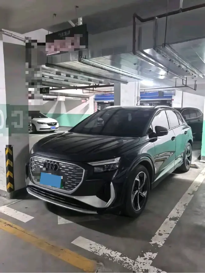 2022 Audi Q4 e-tron BEV 84.8KWH