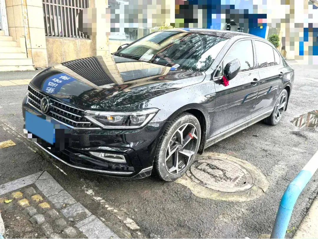 2023 Volkswagen Magotan 2.0T 186HP L4 7DCT