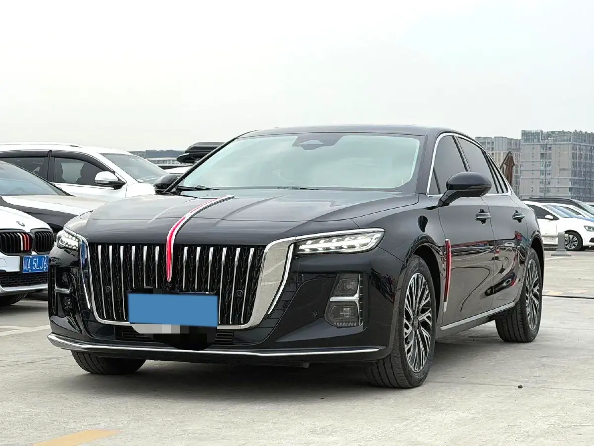 2024 HongQi H5 2.0T 224HP L4 8AT