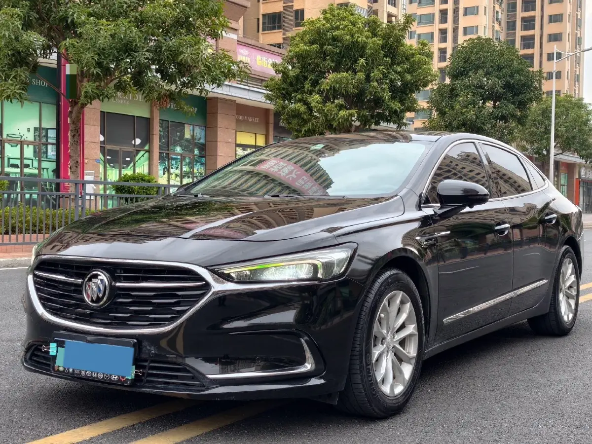 2021 Buick Larcosse 1.5T 169HP L4 9AT