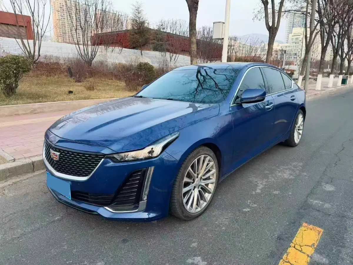 2021 Cadillac CT5 2.0T 237HP L4 10AT