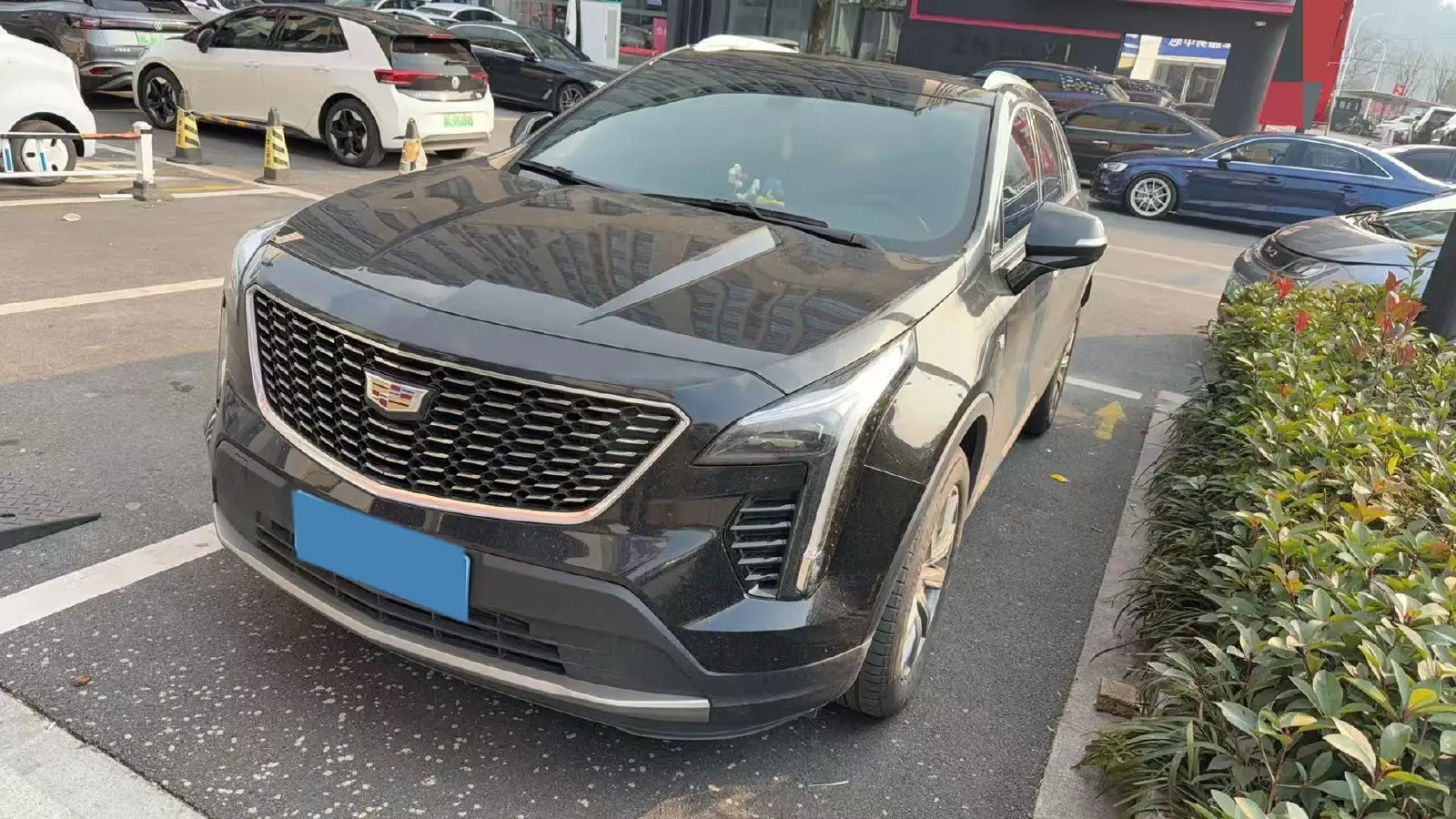 2021 Cadillac XT4 2.0T 237HP L4 9AT