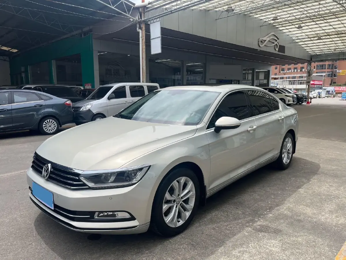 2018 Volkswagen Magotan 1.8T 180HP L4 7DCT