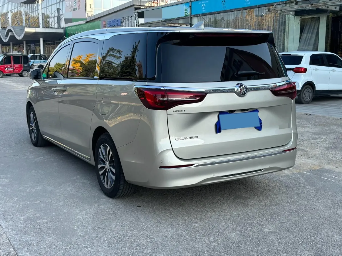 2023 Buick GL8 2.0T 237HP L4 9AT,autocango,china used car exporter,china ev exporter,chinese used car exporter,chinese used ev exporter