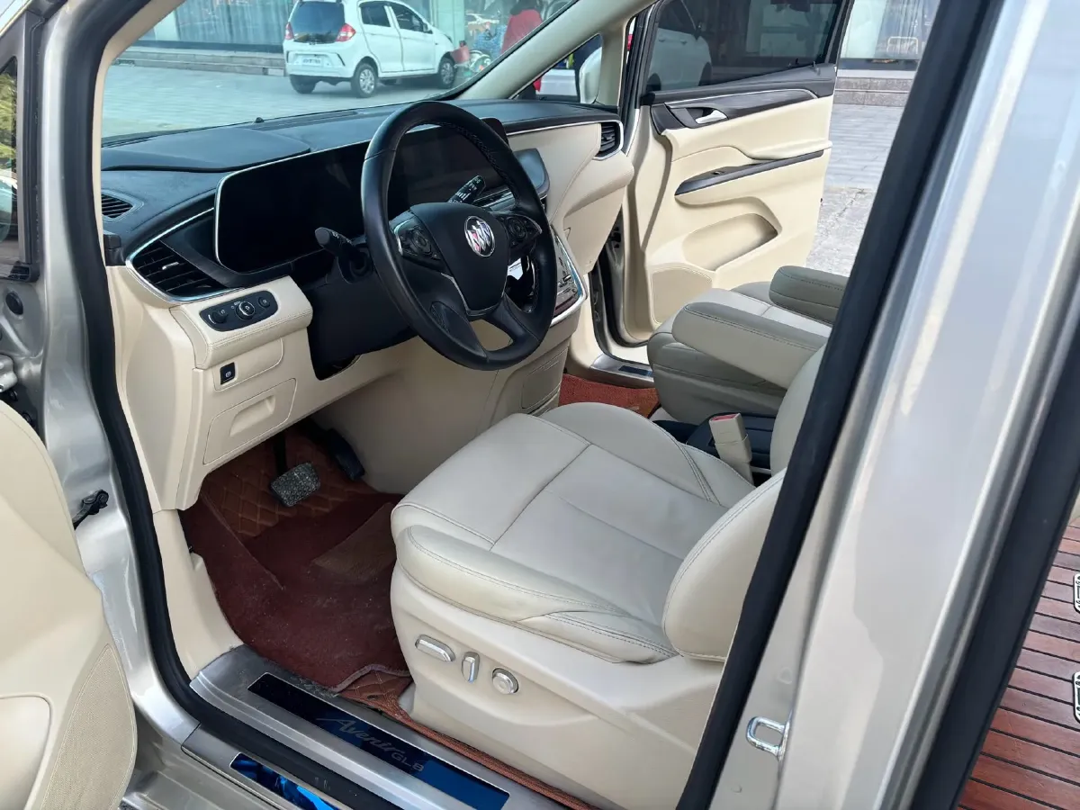 2023 Buick GL8 2.0T 237HP L4 9AT,autocango,china used car exporter,china ev exporter,chinese used car exporter,chinese used ev exporter