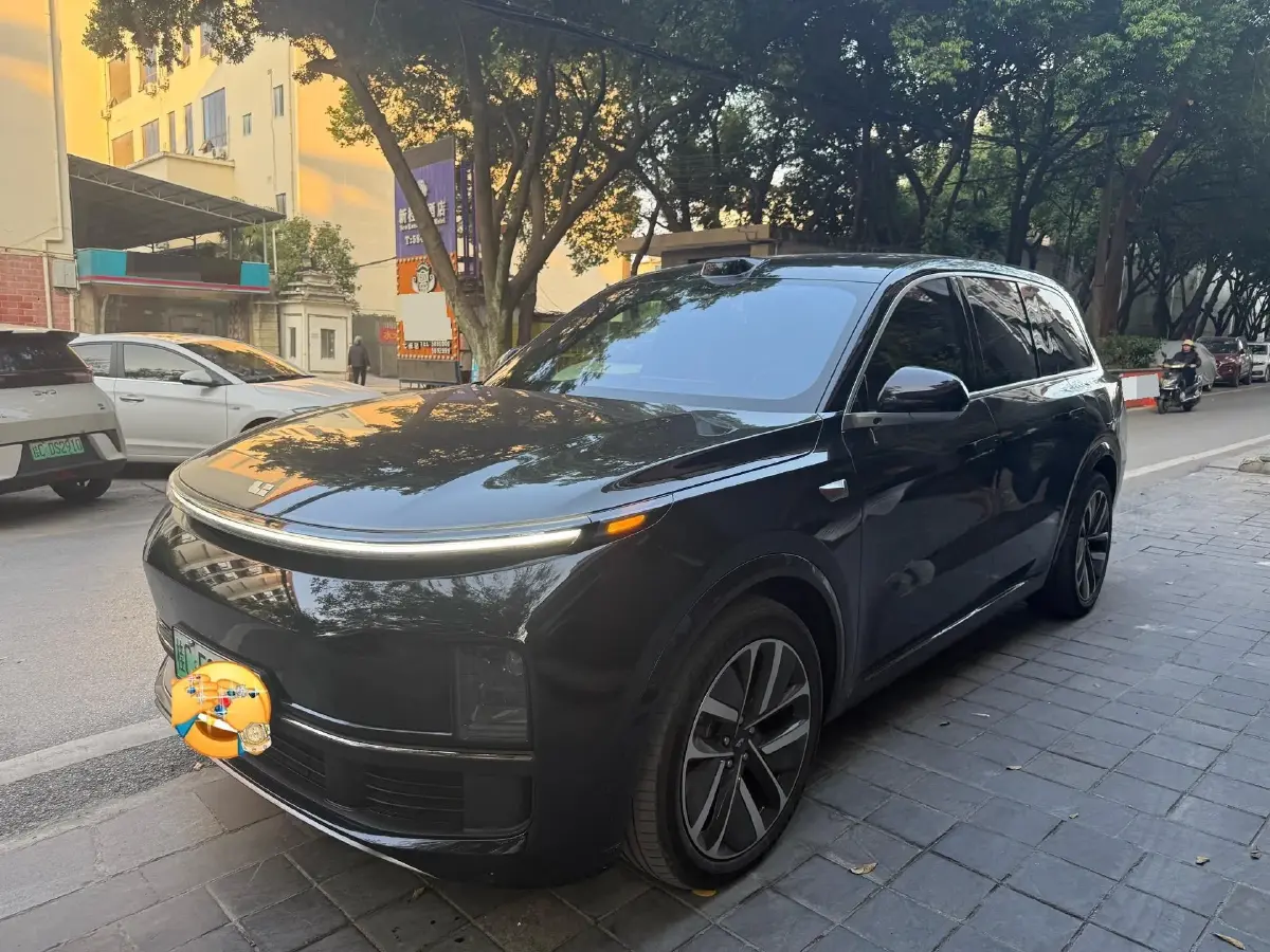 2022 Li L9 Range Extended 154HP REEV 42.6KWH