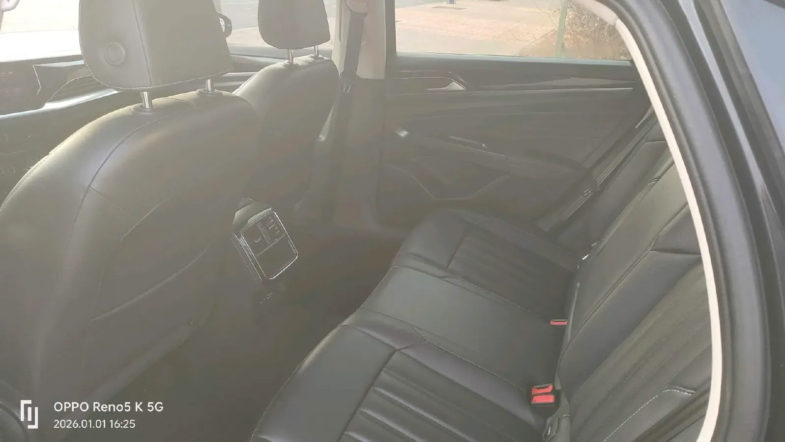 2023 Volkswagen Passat 1.4T 150HP L4 7DCT,autocango,china used car exporter,china ev exporter,chinese used car exporter,chinese used ev exporter