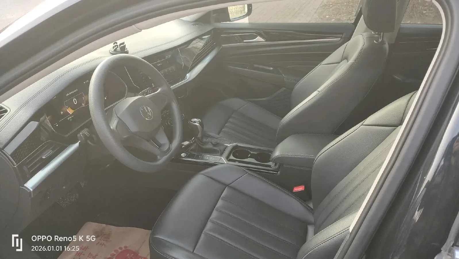 2023 Volkswagen Passat 1.4T 150HP L4 7DCT,autocango,china used car exporter,china ev exporter,chinese used car exporter,chinese used ev exporter