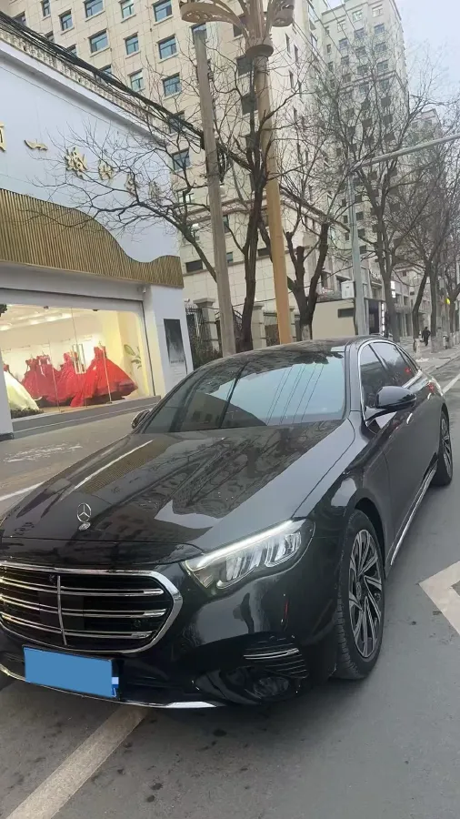 2025 Mercedes-Benz E Class 2.0T 258HP L4 9AT,autocango,china used car exporter,china ev exporter,chinese used car exporter,chinese used ev exporter