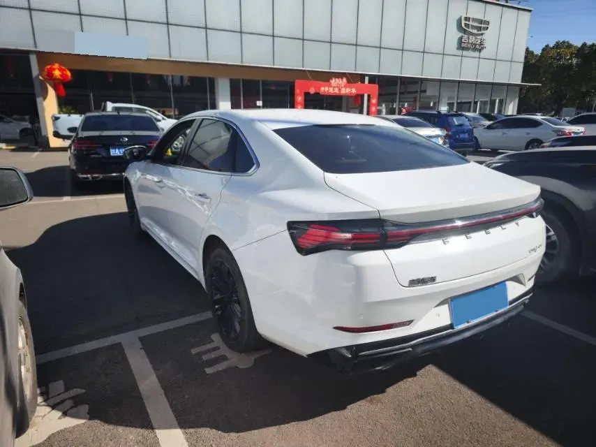 2024 Geely PrefaceL 1.5T 163HP L4 3DHT Hybrid,autocango,china used car exporter,china ev exporter,chinese used car exporter,chinese used ev exporter