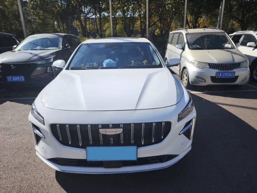 2024 Geely PrefaceL 1.5T 163HP L4 3DHT Hybrid,autocango,china used car exporter,china ev exporter,chinese used car exporter,chinese used ev exporter