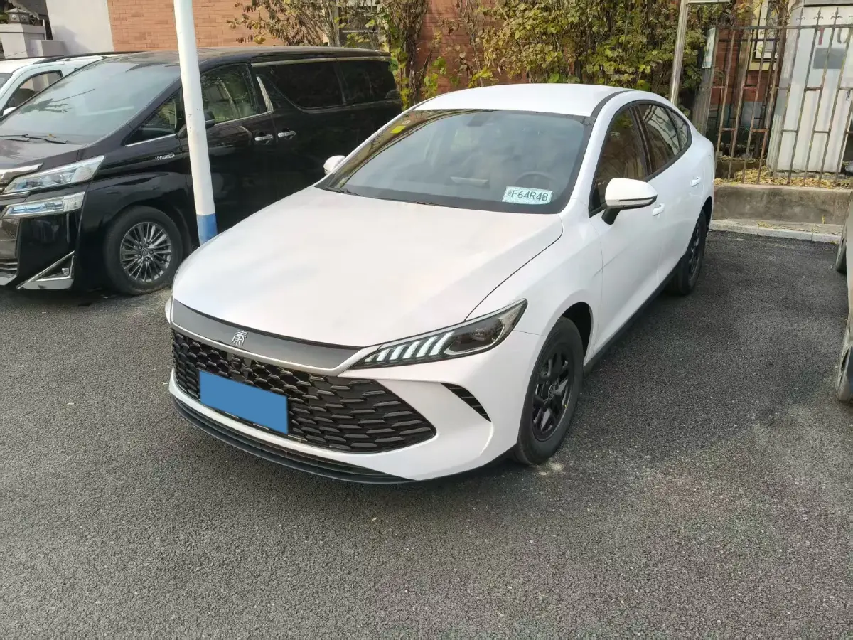 2025 BYD Qin Plus 1.5L 101HP L4 E-CVT PHEV