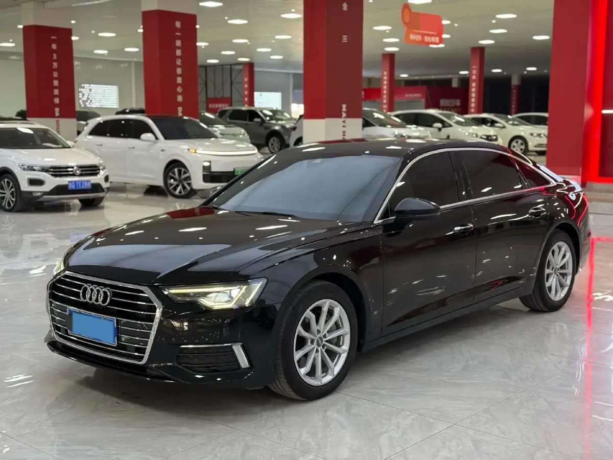 2021 Audi A6L 2.0T 190HP L4 7DCT