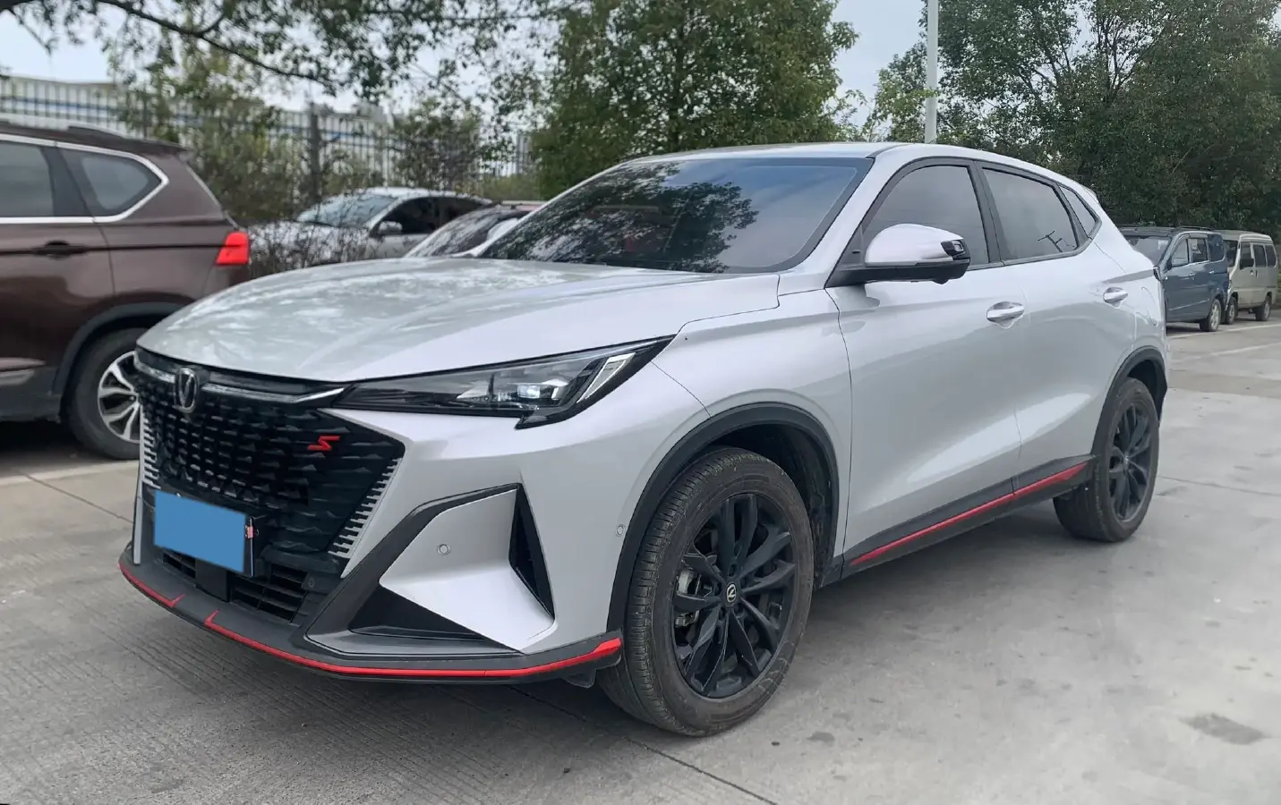 2025 ChangAn X5 PLUS 1.5T 188HP L4 7DCT