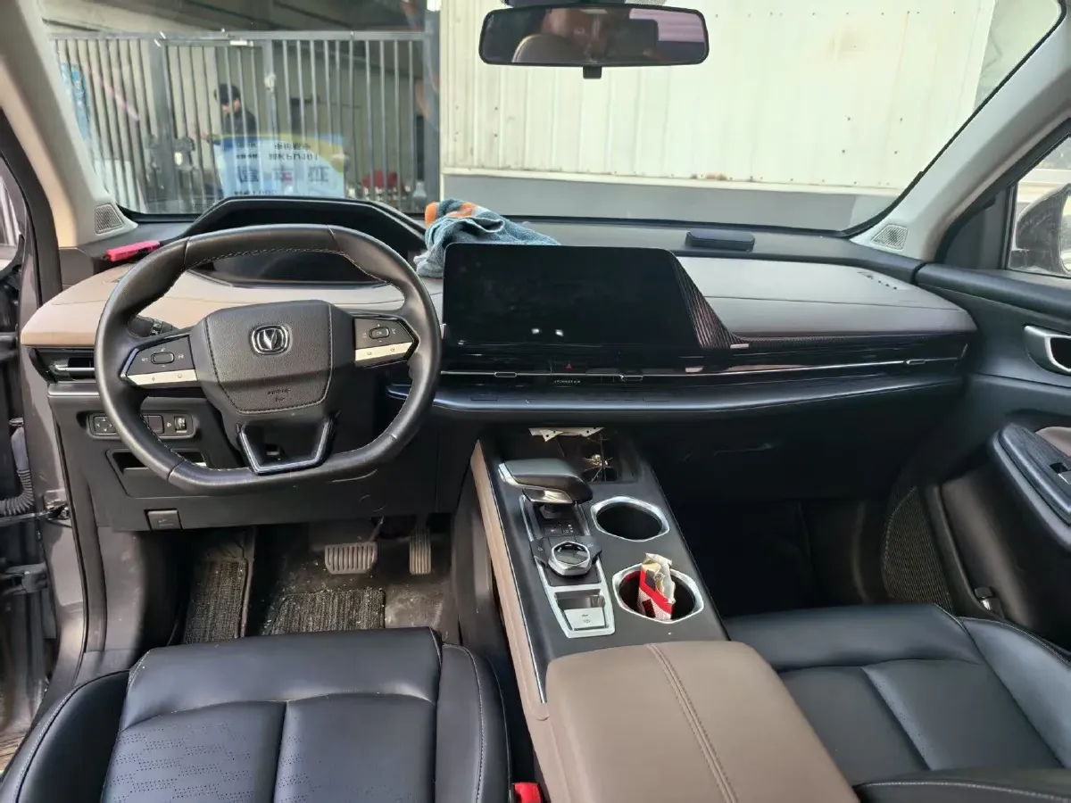 2022 ChangAn CS55 Plus 1.5T 180HP L4 7DCT,autocango,china used car exporter,china ev exporter,chinese used car exporter,chinese used ev exporter