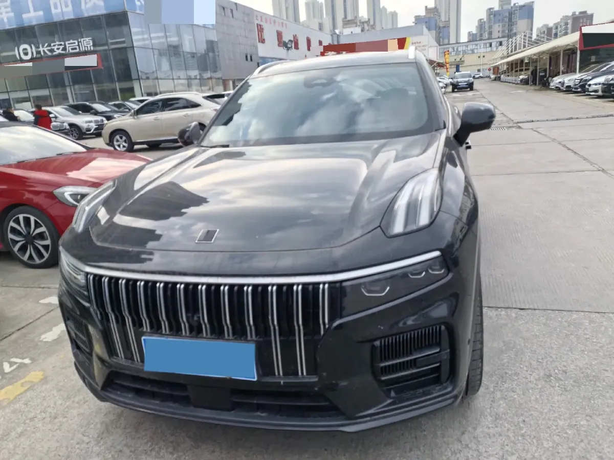 2021 Kia Carnival 2.0T 233HP L4 8AT,autocango,china used car exporter,china ev exporter,chinese used car exporter,chinese used ev exporter